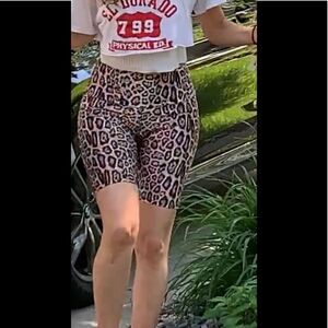 Onzie animal print knee length high wasted bike shorts, tight stretch, OS